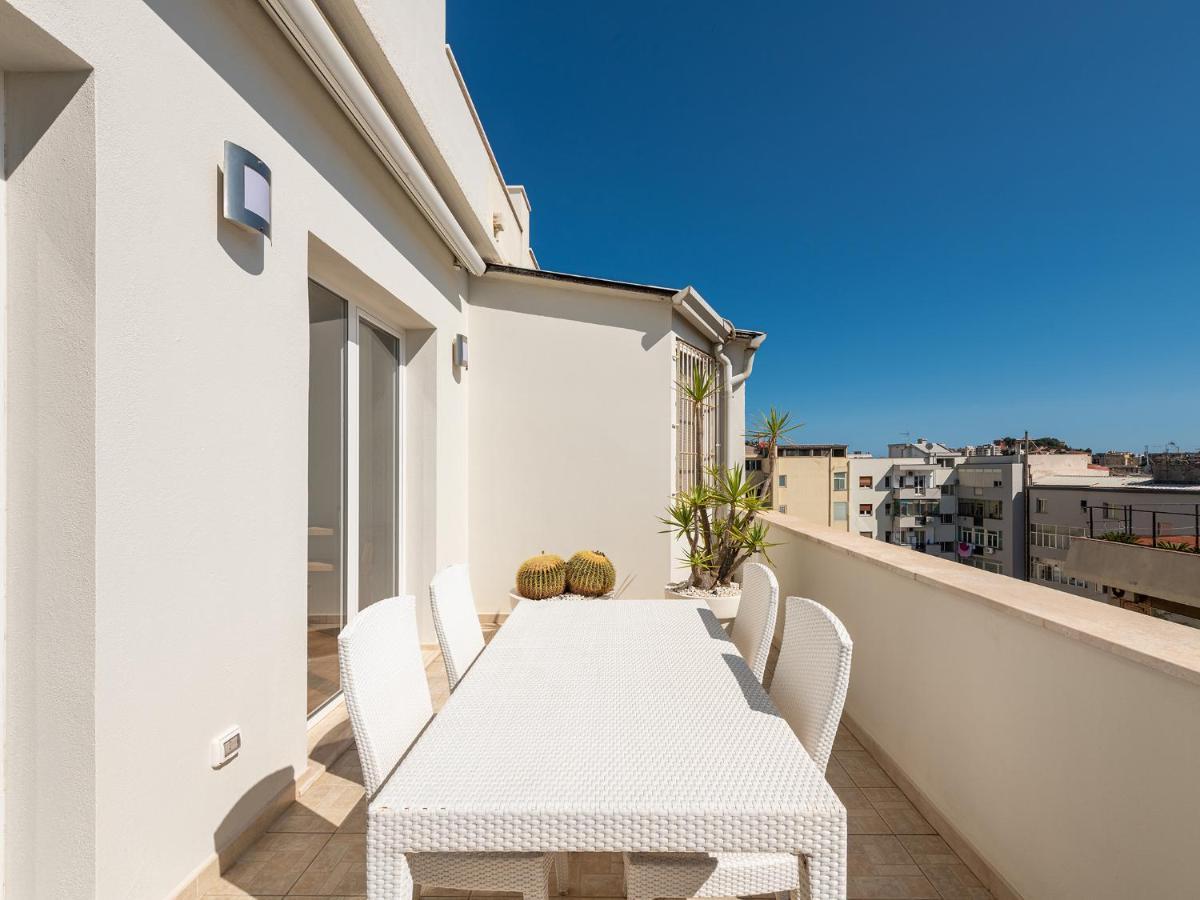 Ferienwohnung Penthouse Center Cagliari Exterior foto