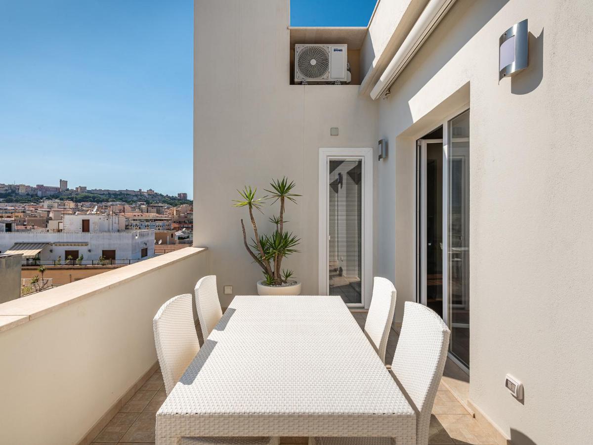Ferienwohnung Penthouse Center Cagliari Exterior foto